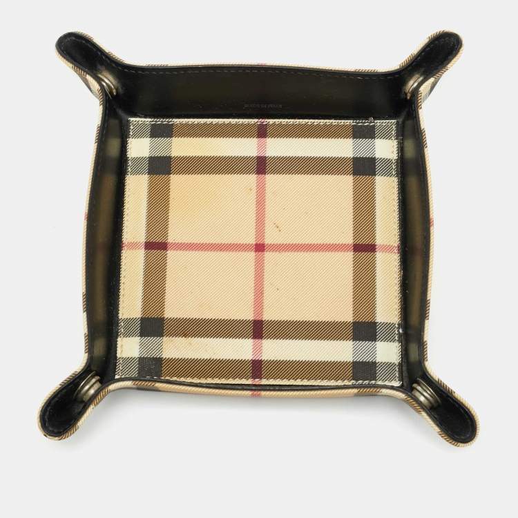 Pre Owned Burberry Beige Nova Check Coated Canvas Catchall Tray