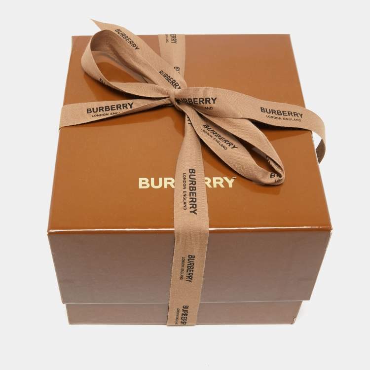 Pre Owned Burberry Brown Check Christmas Bauble 2022