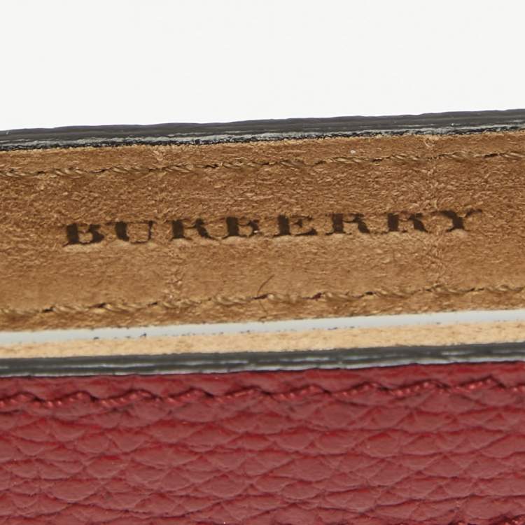 Pre Owned Burberry Red Leather Case & Dice Set