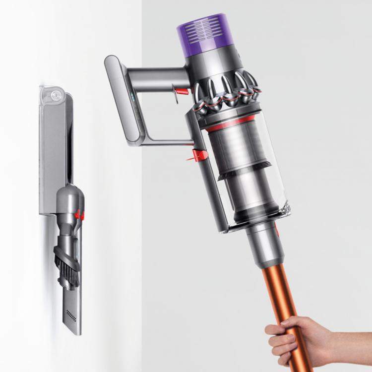Pre Owned Dyson Cyclone V10 Absolute Vaccum, Copper (Available for UAE Customers Only)