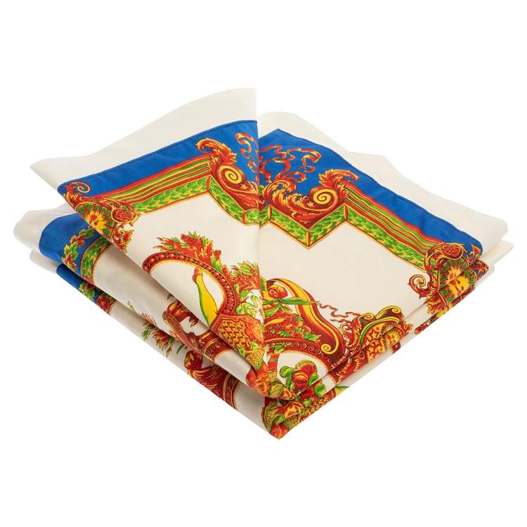 Pre Owned Gianni Versace Vintage Blue & Cream Baroque Print Placemat & Napkin Set