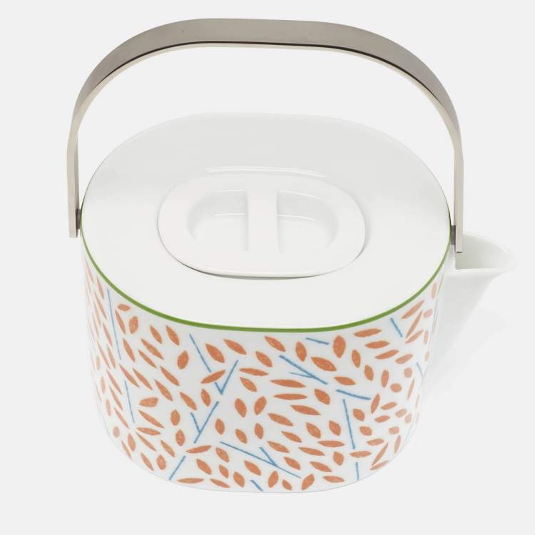 Pre Owned Hermès A Walk in the Garden Teapot