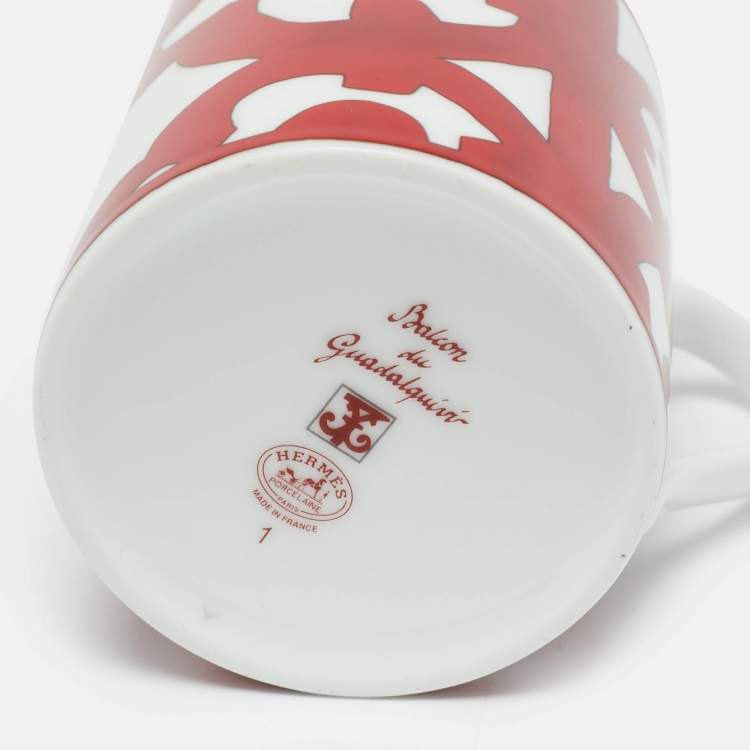 Pre Owned Hermès Red/White Porcelain Balcon du Guadalquivir Mugs Set of 2 