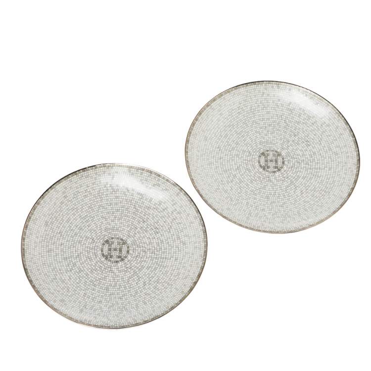Pre Owned Hermes Mosaique au 24 Platinum Bread & Butter Plate Set
