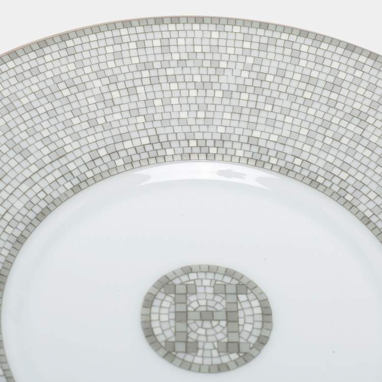 Pre Owned Hermes Mosaique AU 24 Platinum Tea Cup And Saucer Set