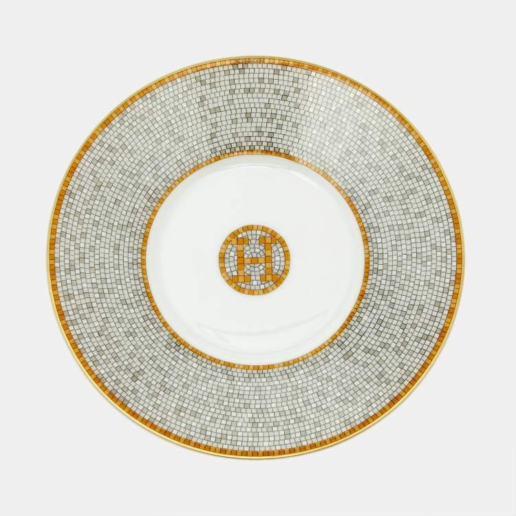 Pre Owned Hermès Mosaique AU 24 Gold Tea Cup and Saucer Set