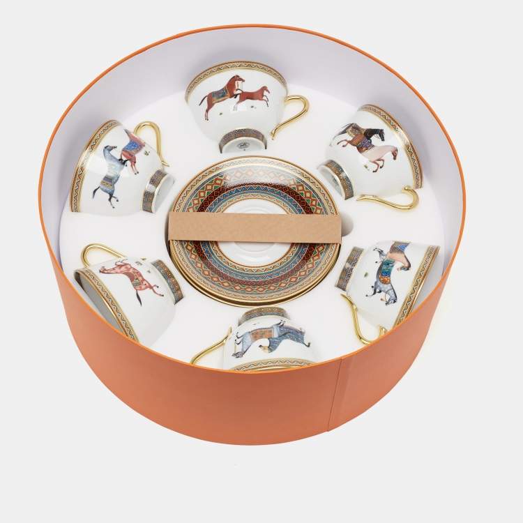 Pre Owned Hermes Cheval D'Orient n°6 Tea Cup and Saucer Set