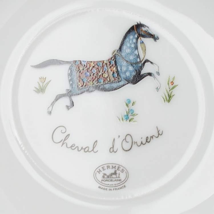 Pre Owned Hermes Cheval D'Orient n°6 Tea Cup and Saucer Set