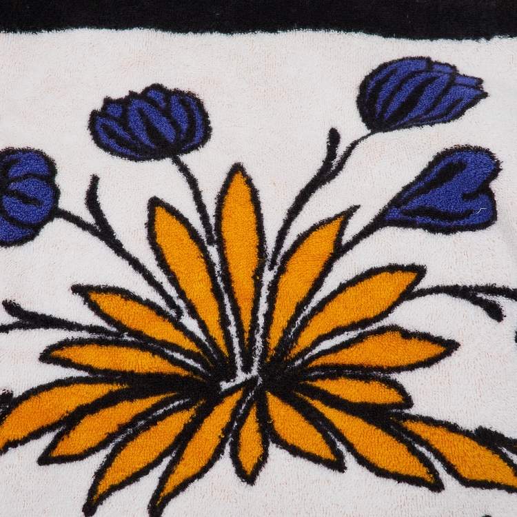 Pre Owned Hermès White/Orange Leopards Cotton Beach Towel