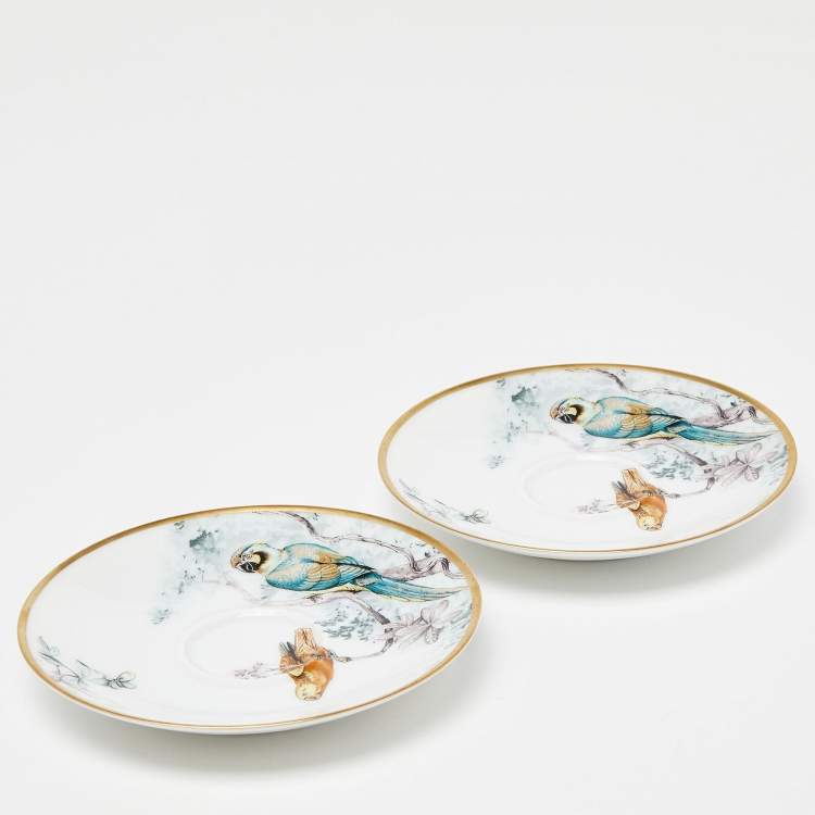 Pre Owned Hermès White Carnet d'Equateur Saucer Set of 2