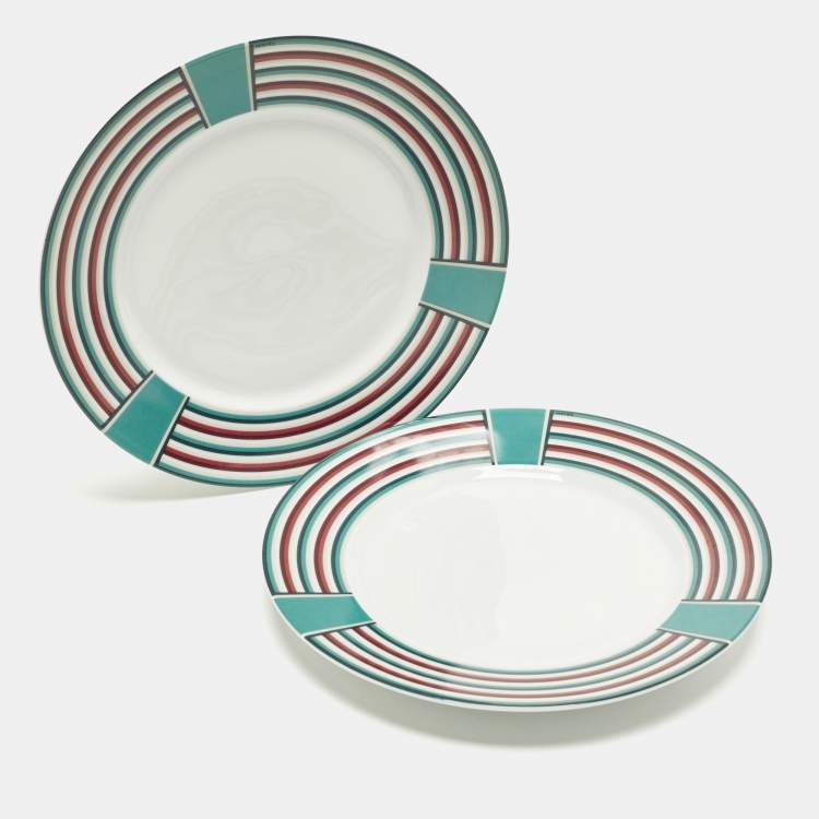 Pre Owned Hermès Attelage Or Plates Set of 2