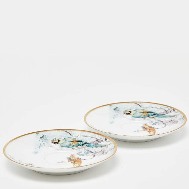 Pre Owned Hermes White Porcelain Carnet d'Equateur 2 Piece Saucer Set