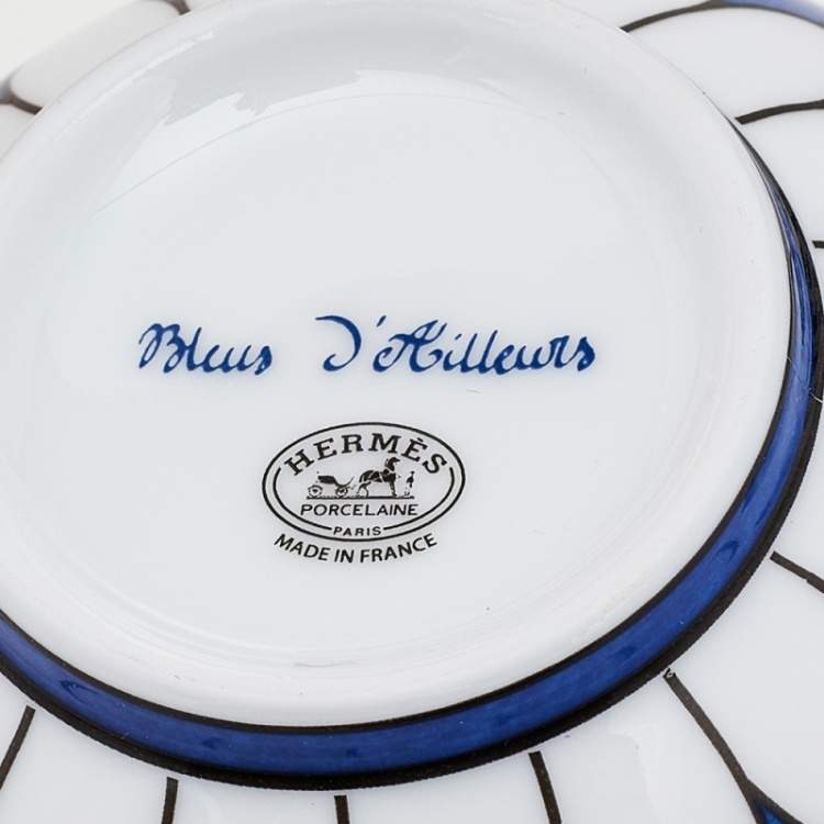 Pre Owned Hermes Blue Porcelain Bleus d'Ailleurs Footed Tea Cup and 2 Saucer