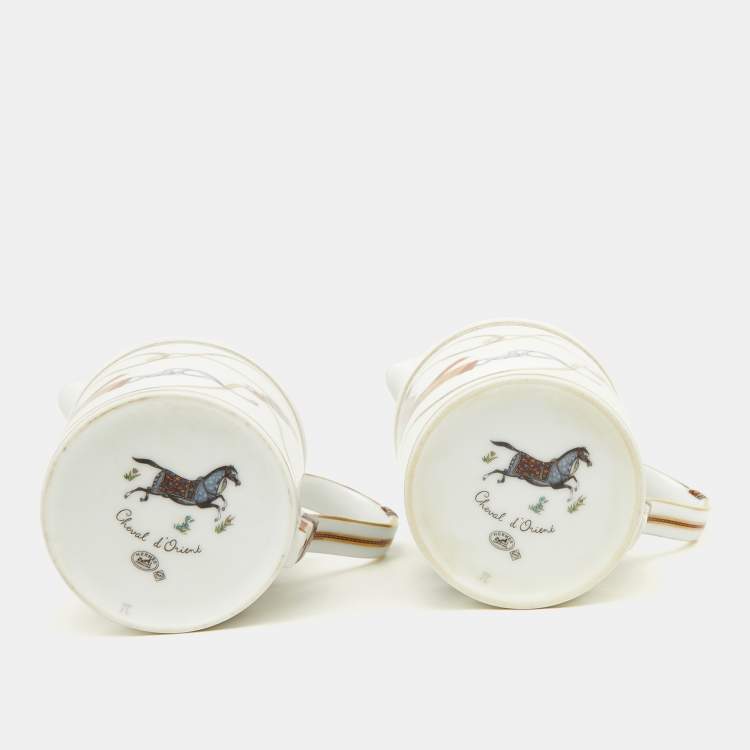 Pre Owned Hermes White Cheval d'Orient Creamer Set of 2