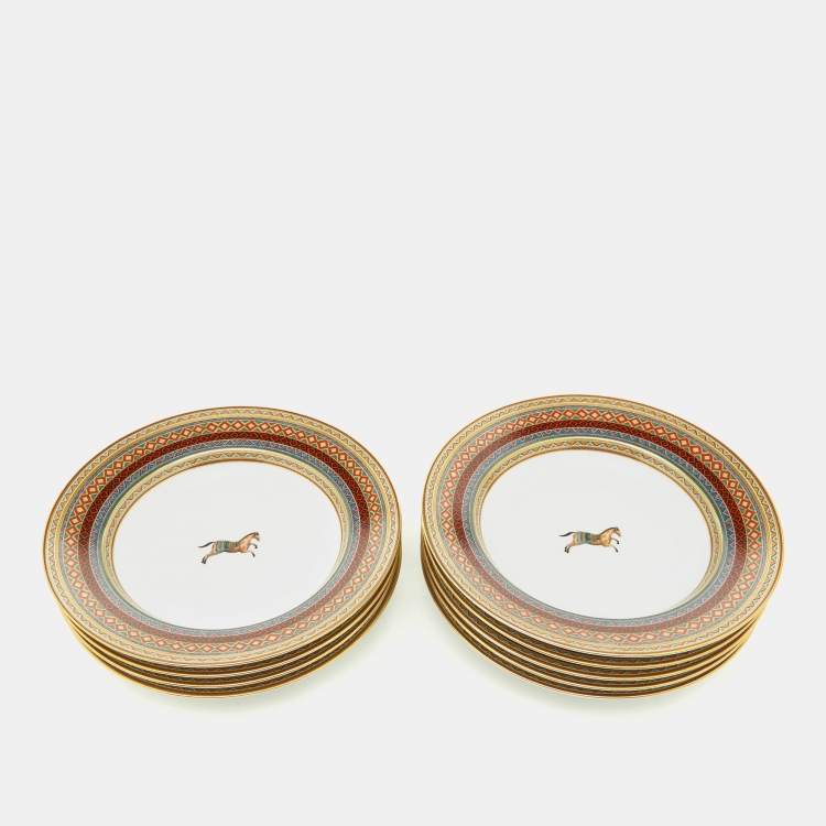 Pre Owned Hermes White Cheval d’Orient Rimmed Porcelain Soup Plates Set of 9 