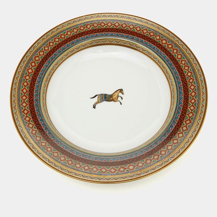 Pre Owned Hermes White Cheval d’Orient Rimmed Porcelain Soup Plates Set of 9 
