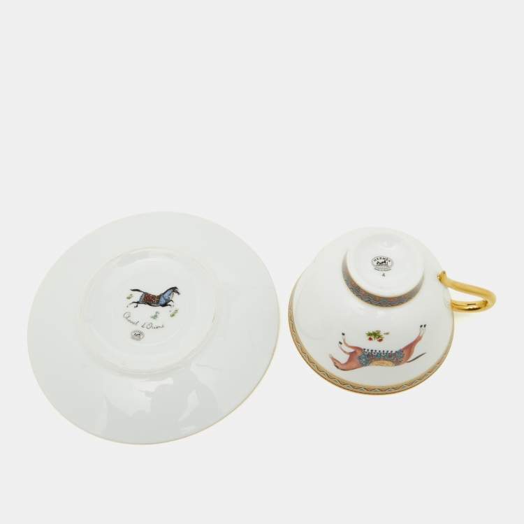 Pre Owned Hermes Cheval d'Orient Printed Porcelain Teacup & Saucer Set of 11