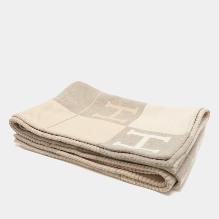 Pre Owned Hermès Beige Merino Wool and Cashmere Avalon Throw Blanket