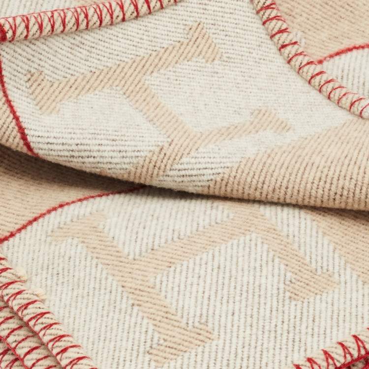 Pre Owned Hermès Beige Cashmere Avalon Signature Avalon Throw Blanket