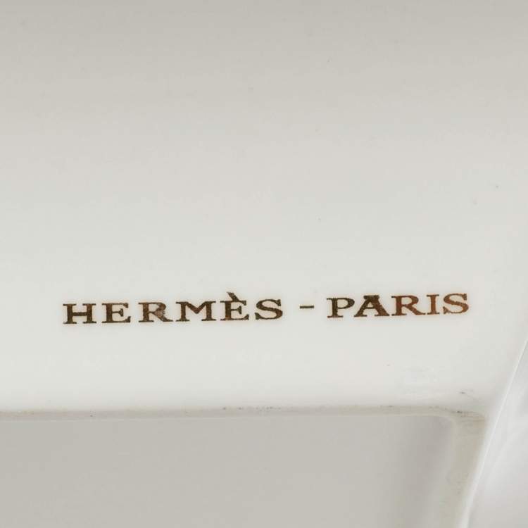 Pre Owned Hermès White Cheval Porcelain Ashtray