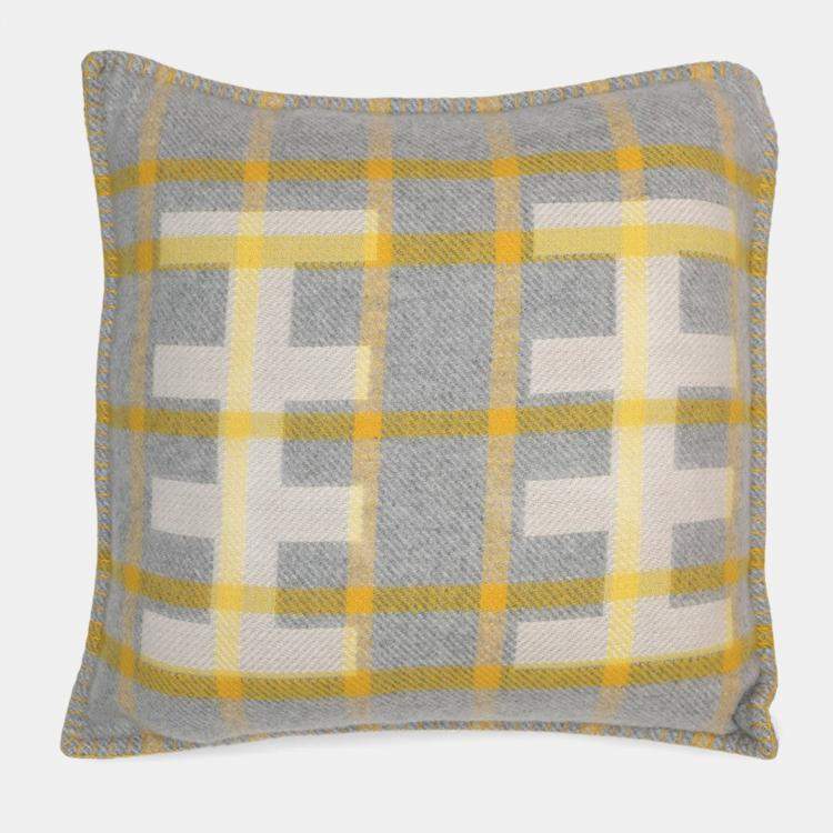 Pre Owned Hermes Echelle Cushion Gri-Suri Wool 100%