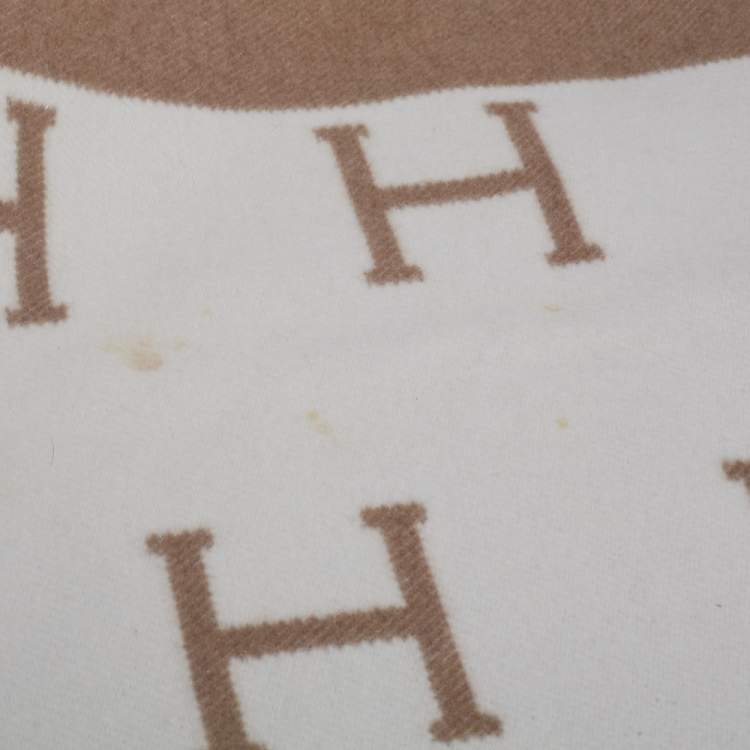 Pre Owned Hermes Beige Avalon Merino & Cashmere Baby Blanket 