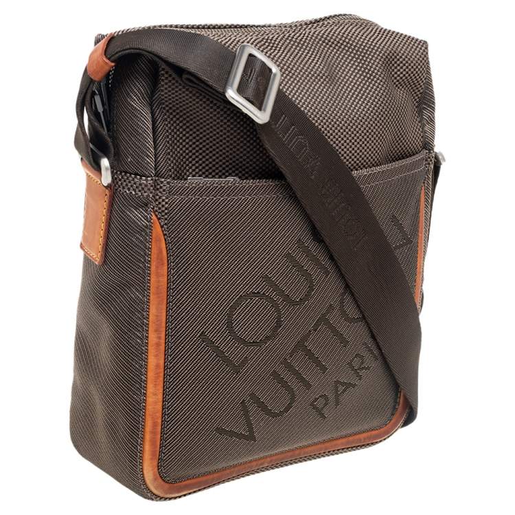 Pre Owned Louis Vuitton Terre Damier Geant Canvas Citadin Messenger PM Bag