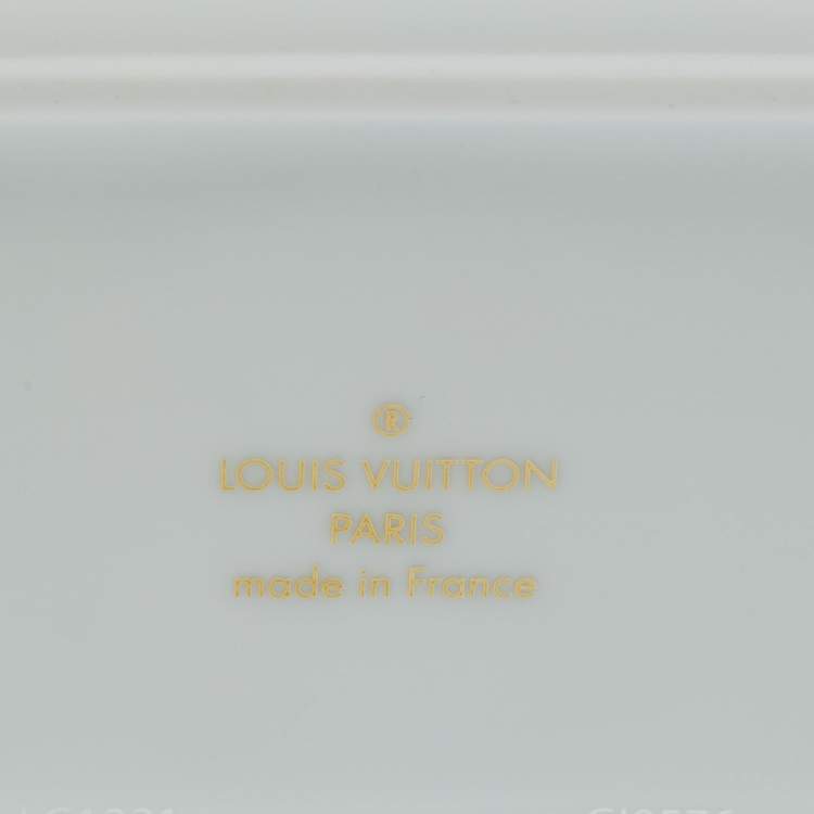 Pre Owned Louis Vuitton Petite Boite Chapeau Vase White Monogram Porcelain