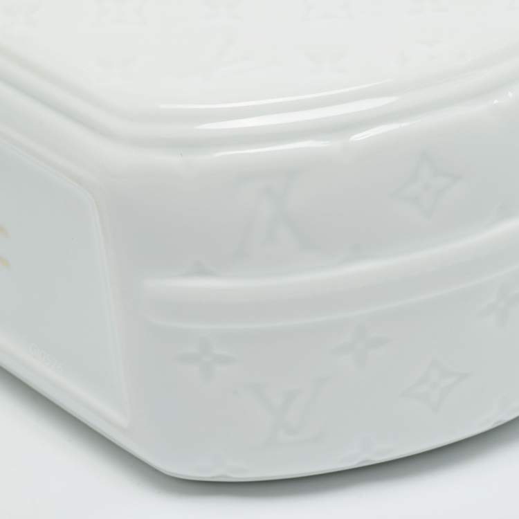 Pre Owned Louis Vuitton Petite Boite Chapeau Vase White Monogram Porcelain
