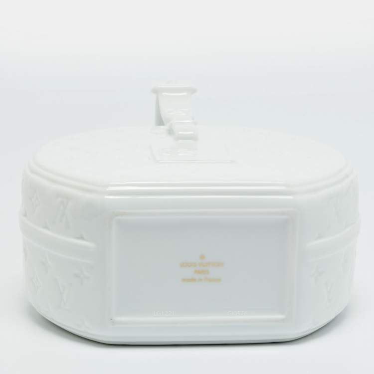 Pre Owned Louis Vuitton Petite Boite Chapeau Vase White Monogram Porcelain