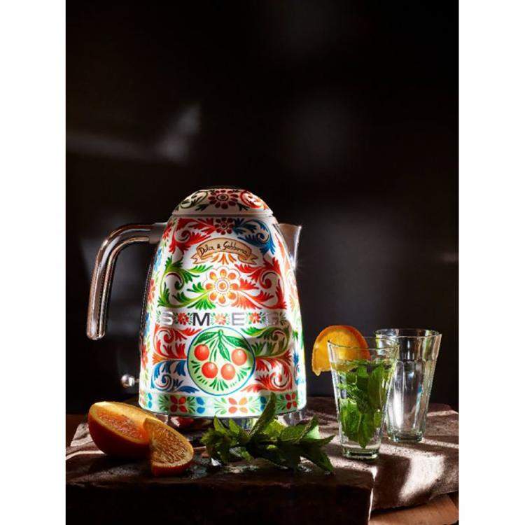 Pre Owned Smeg Dolce & Gabbana Kettle, 1.7 Liter (Available for UAE Customers Only)