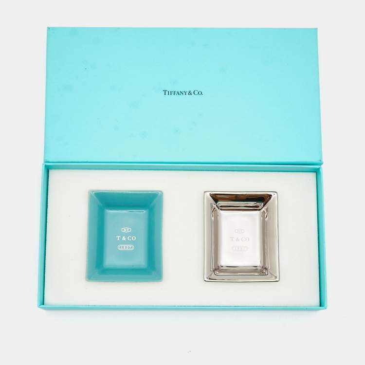 Pre Owned Tiffany & Co.  Vide Poche Porcelain Tray Set