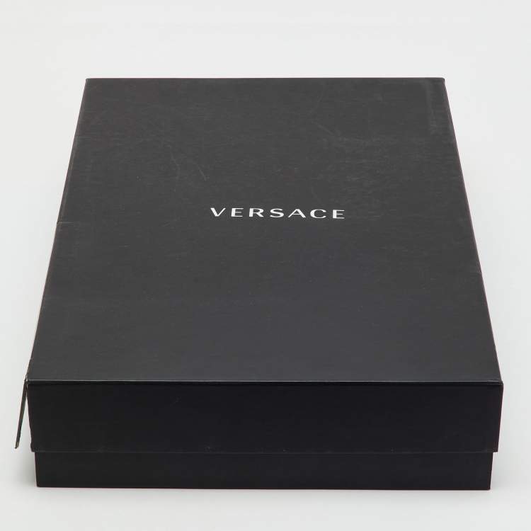 Pre Owned Versace Home White Monogram Terry Cotton Baroque Print Bathrobe L 