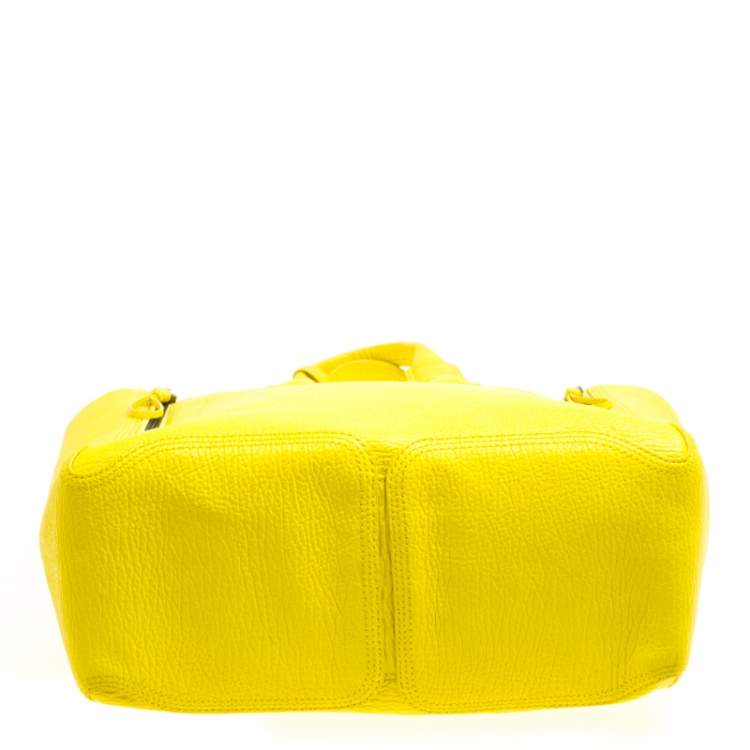 Pre Owned 3.1 Phillip Lim Yellow Shark Embossed Leather Pashli Tote