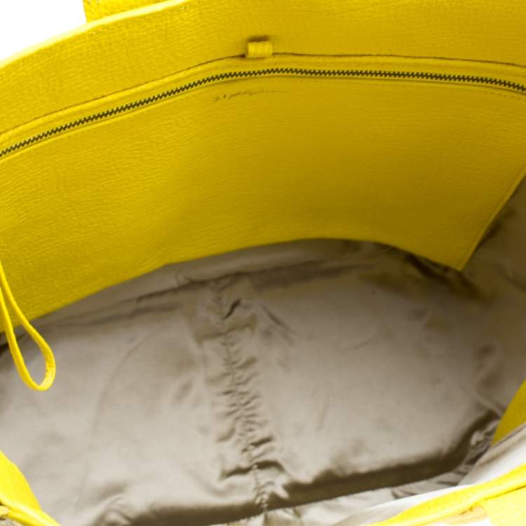 Pre Owned 3.1 Phillip Lim Yellow Shark Embossed Leather Pashli Tote