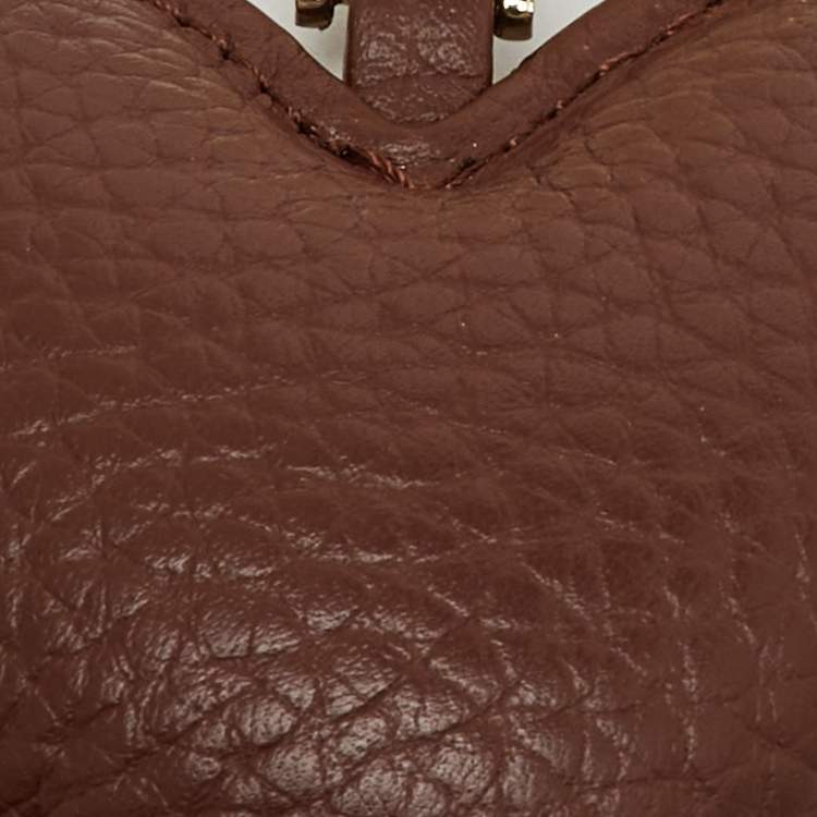 Pre Owned Aigner Brown/Beige Leather Heart Key Chain