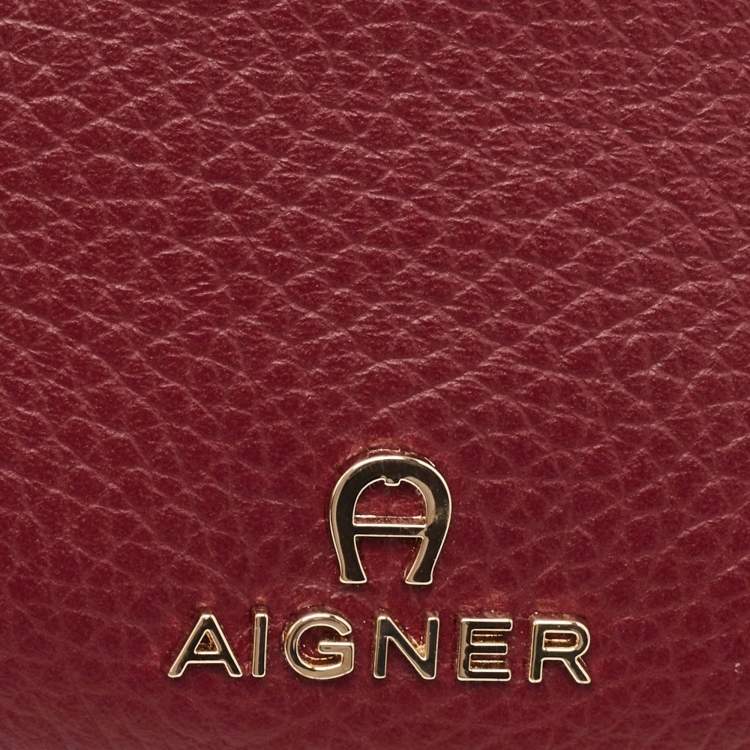 Pre Owned Aigner Burgundy Leather Small Serena Belt Bag