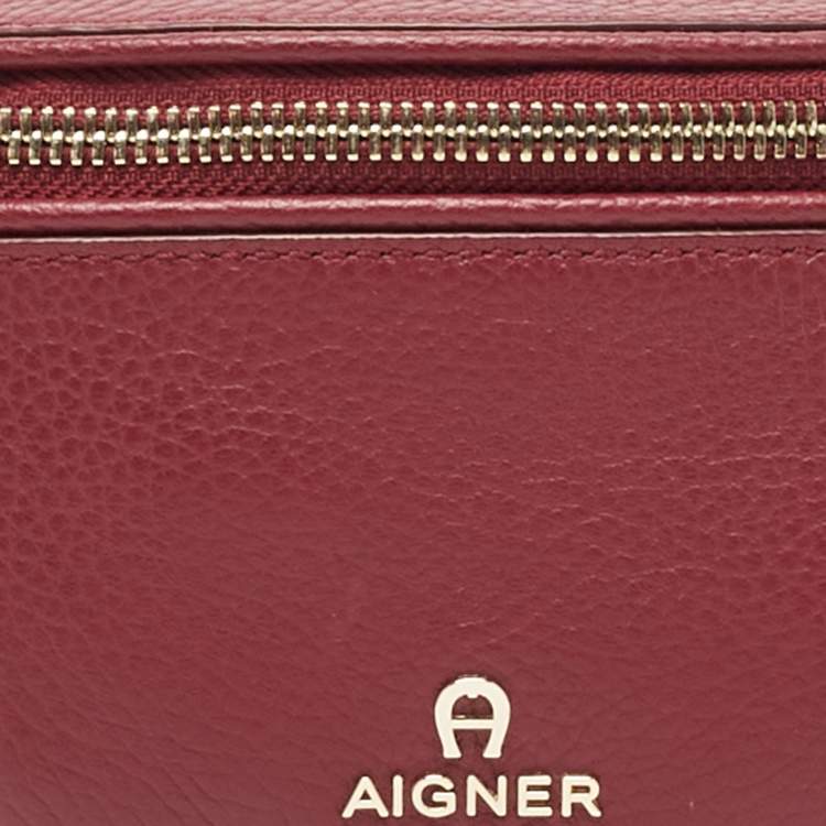 Pre Owned Aigner Burgundy Leather Small Serena Belt Bag