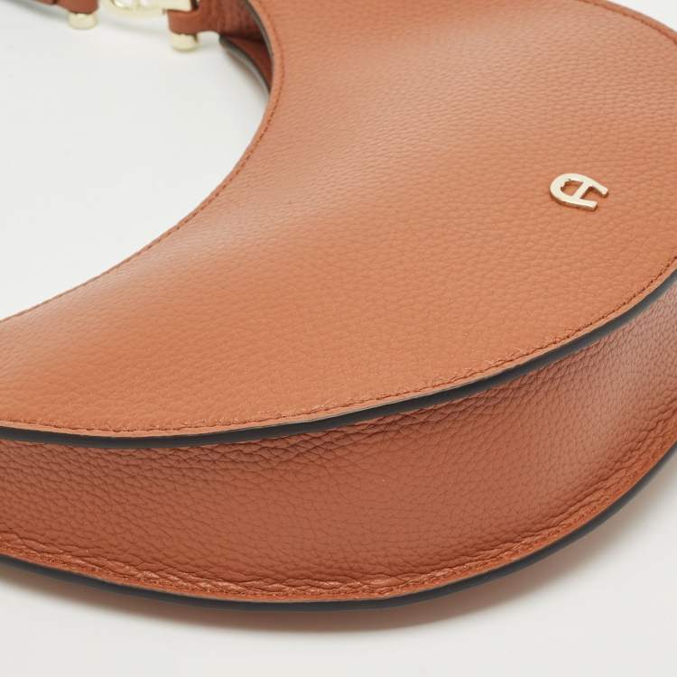 Pre Owned Aigner Brown Leather Delia Hobo