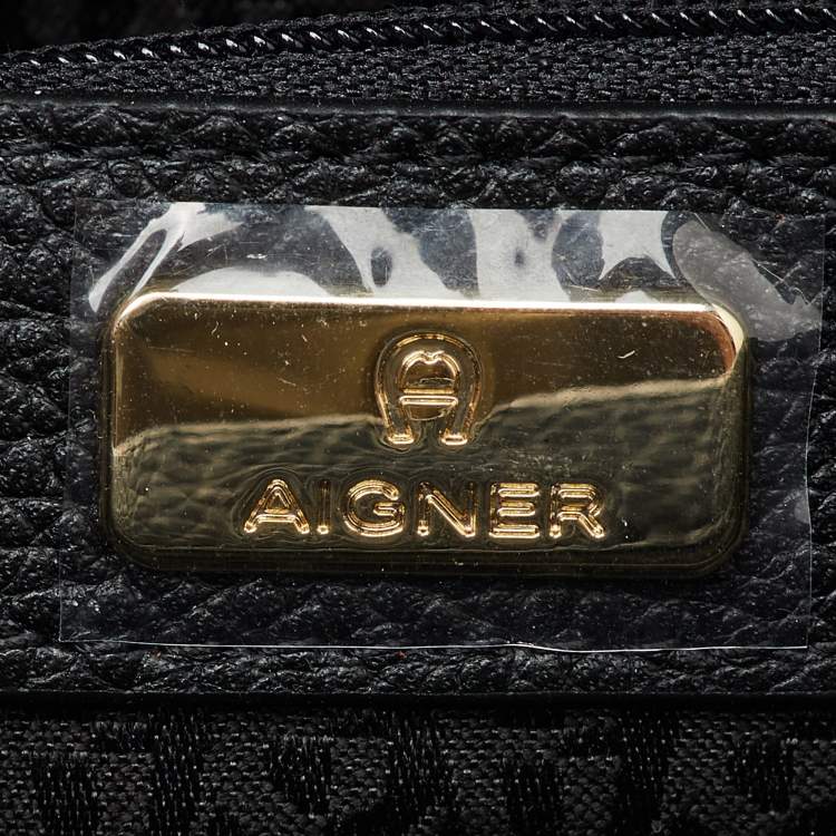 Pre Owned Aigner Black Textured Leather Genoveva Shoulder Bag