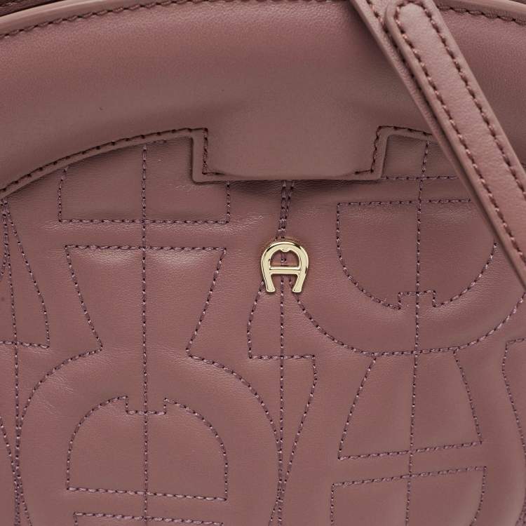 Pre Owned Aigner Purple Leather Medium Logo Pochette