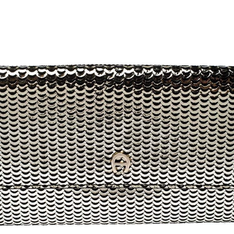 Pre Owned Aigner Metallic Gold Leather Zip Around Wallet
