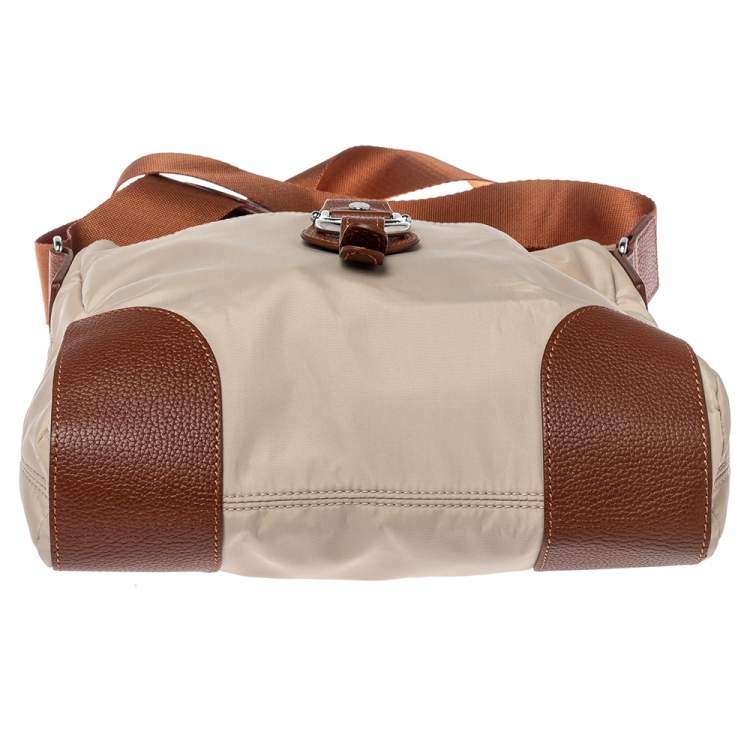 مملوكة مسبقًا Aigner Beige/Brown Nylon and Leather Logo Buckle Crossbody Bag