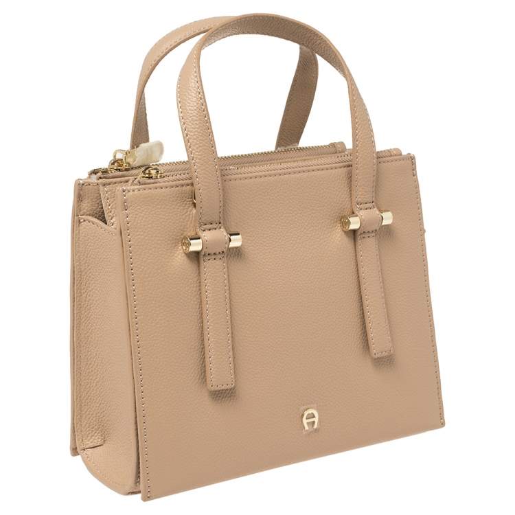 Pre Owned Aigner Beige Leather Lana City Tote