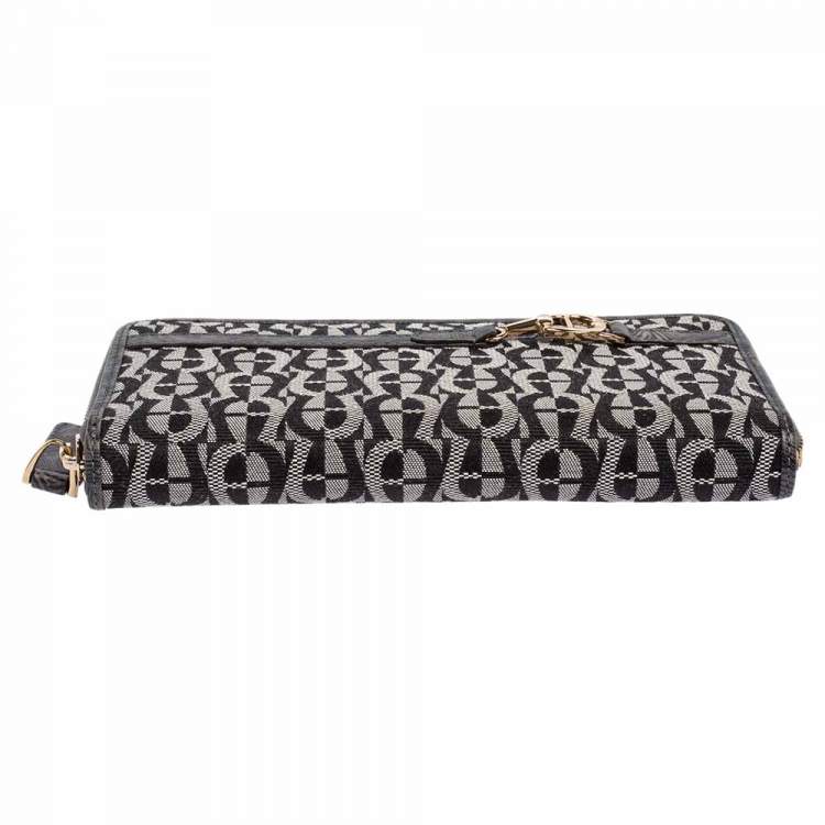 Pre Owned Aigner Grey Signature Canvas and Textured Leather Trim Zip Around Wallet