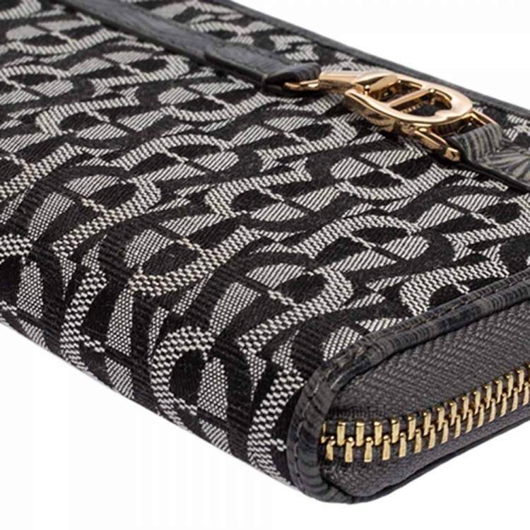 Pre Owned Aigner Grey Signature Canvas and Textured Leather Trim Zip Around Wallet