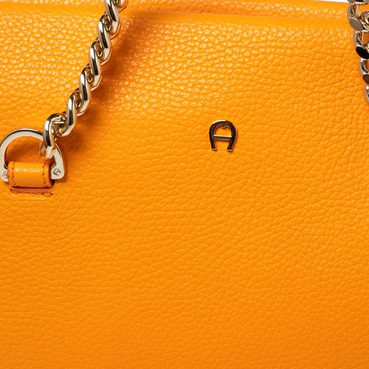Pre Owned Aigner Tangerine Leather Chain Shoulder Bag 
