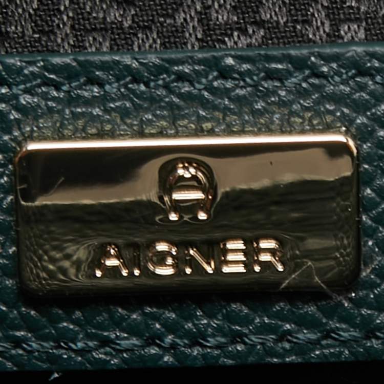 Pre Owned Aigner Green Embossed Leather Mini Calla Crossbody Bag