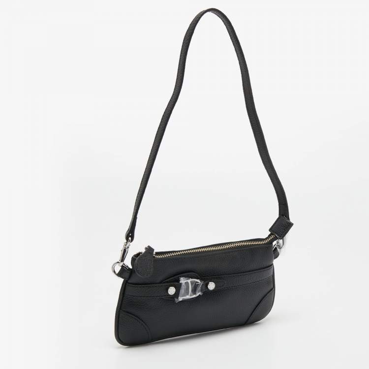 Pre Owned Aigner Black Leather Top Zip Baguette 