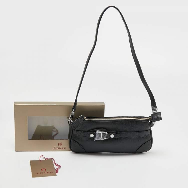 Pre Owned Aigner Black Leather Top Zip Baguette 